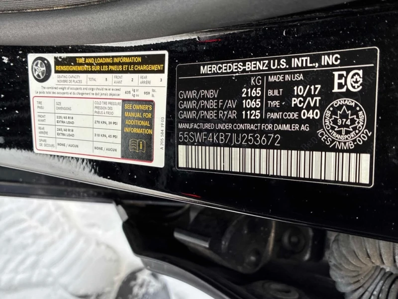 Mercedes-Benz C 300 * CARFAX * БЕЗ ПЪРВОНАЧАЛНА ВНОСКА, снимка 10 - Автомобили и джипове - 52959473