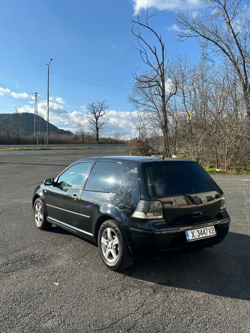 VW Golf, снимка 6 - Автомобили и джипове - 53032530