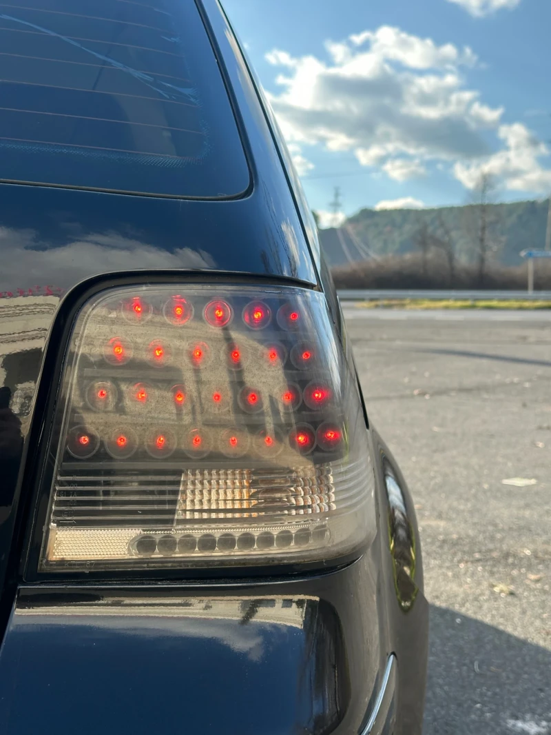 VW Golf, снимка 13 - Автомобили и джипове - 53032530