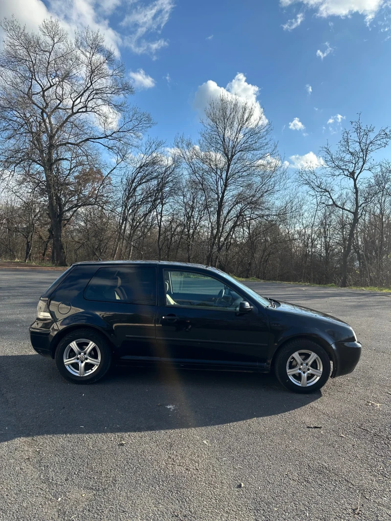 VW Golf, снимка 3 - Автомобили и джипове - 53032530