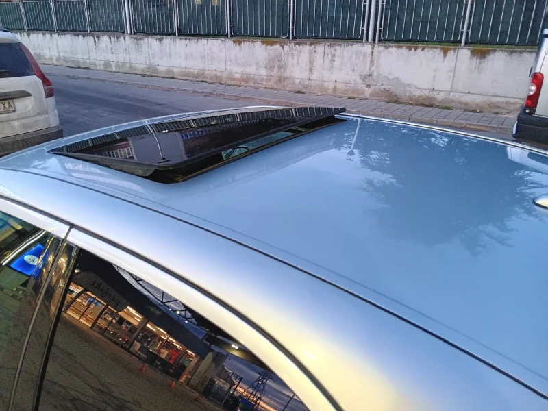 Mercedes-Benz E 320 CDI, снимка 17 - Автомобили и джипове - 53048244