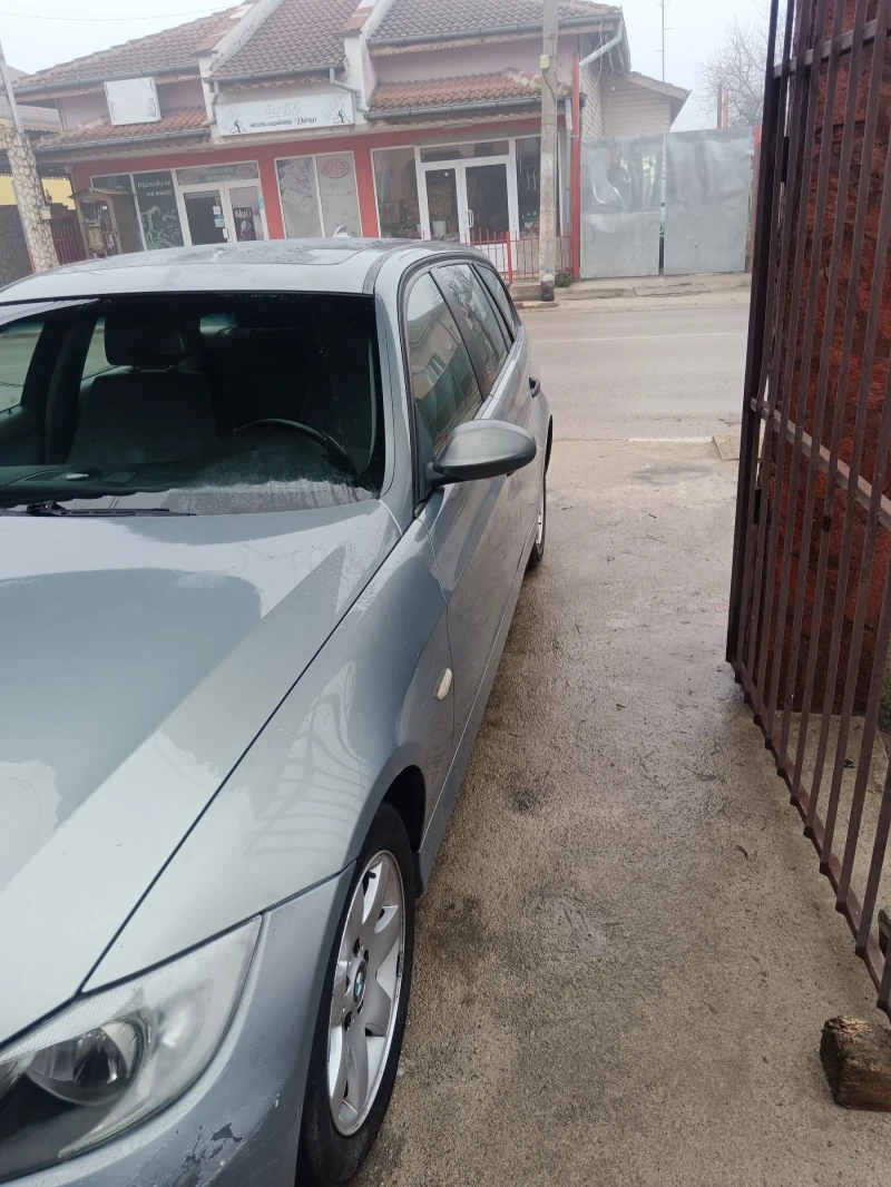 BMW 320 320d, снимка 3 - Автомобили и джипове - 53278796
