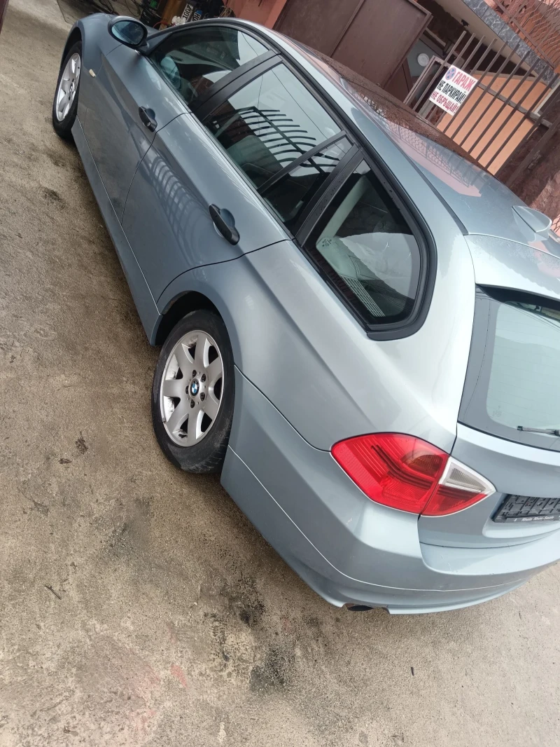 BMW 320 320d, снимка 4 - Автомобили и джипове - 53278796