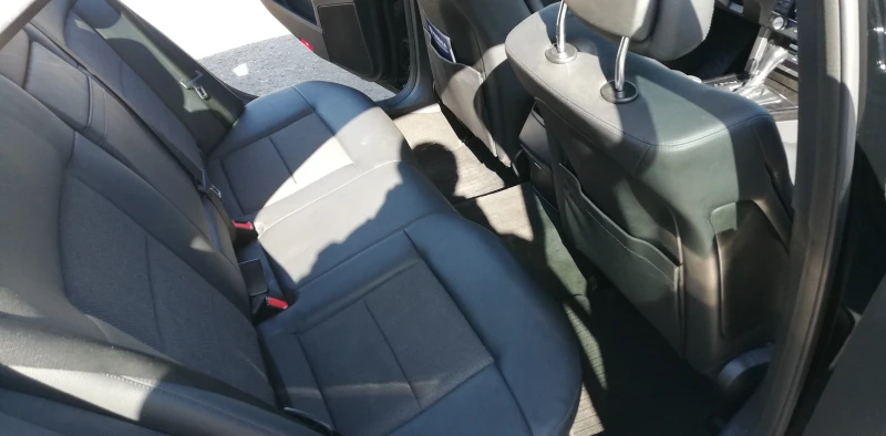 Mercedes-Benz E 220 w212, снимка 17 - Автомобили и джипове - 53421871