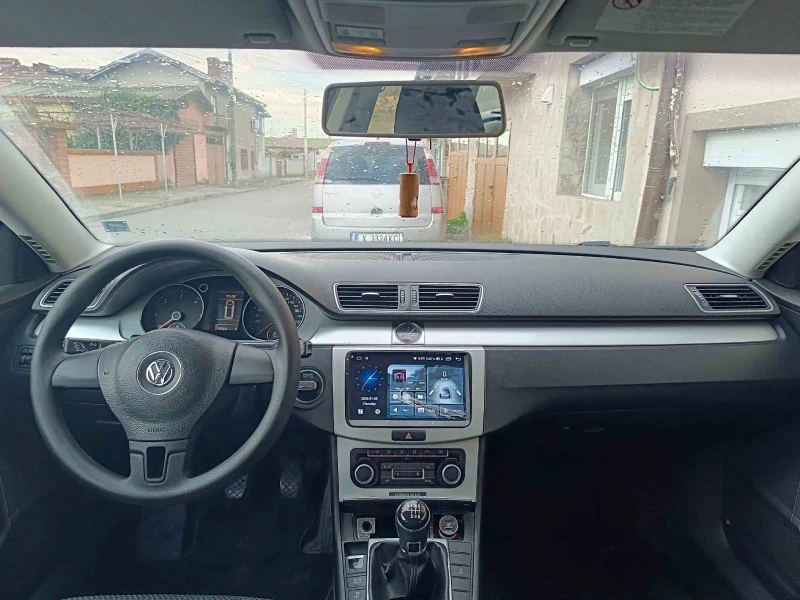 VW Passat, снимка 11 - Автомобили и джипове - 53151749