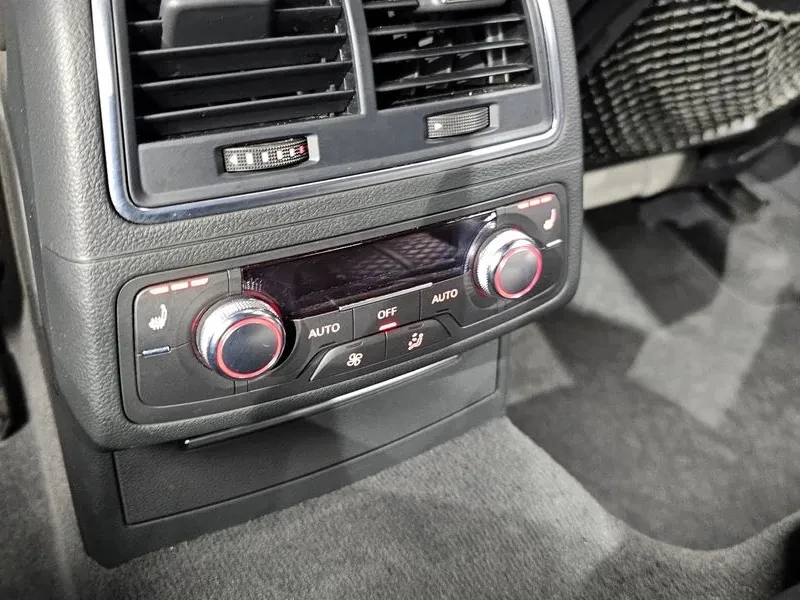 Audi S6 4.0 TFSI Quattro, снимка 17 - Автомобили и джипове - 54201037