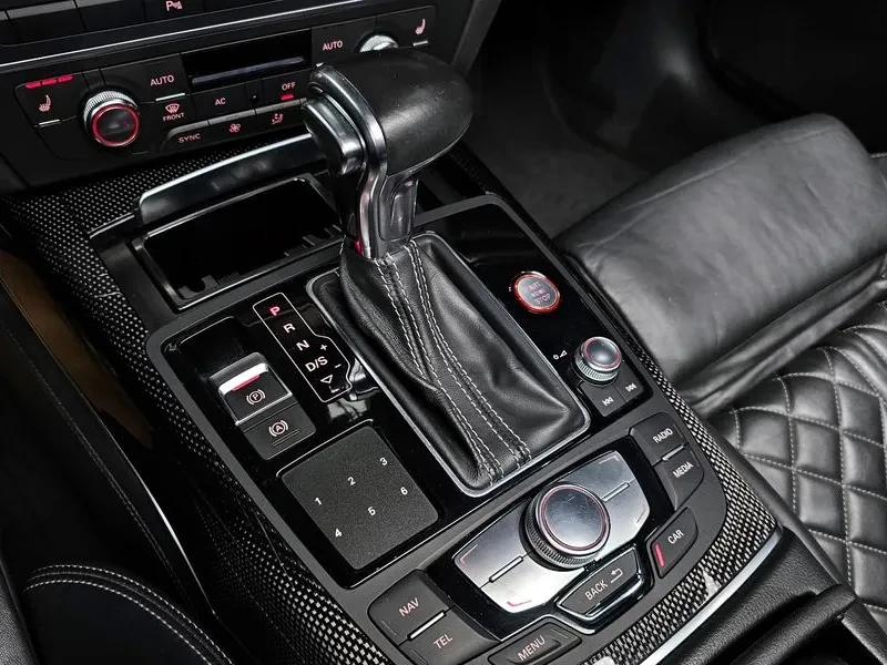 Audi S6 4.0 TFSI Quattro, снимка 9 - Автомобили и джипове - 54201037