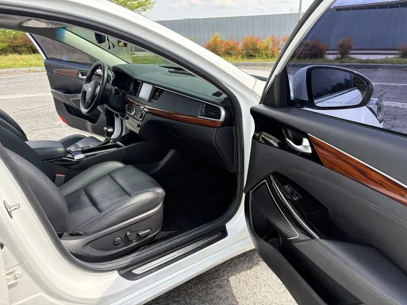 Kia K7 3.0 Lpi Luxury, снимка 9 - Автомобили и джипове - 55898492
