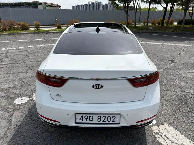 Kia K7 3.0 Lpi Luxury, снимка 4 - Автомобили и джипове - 55898492