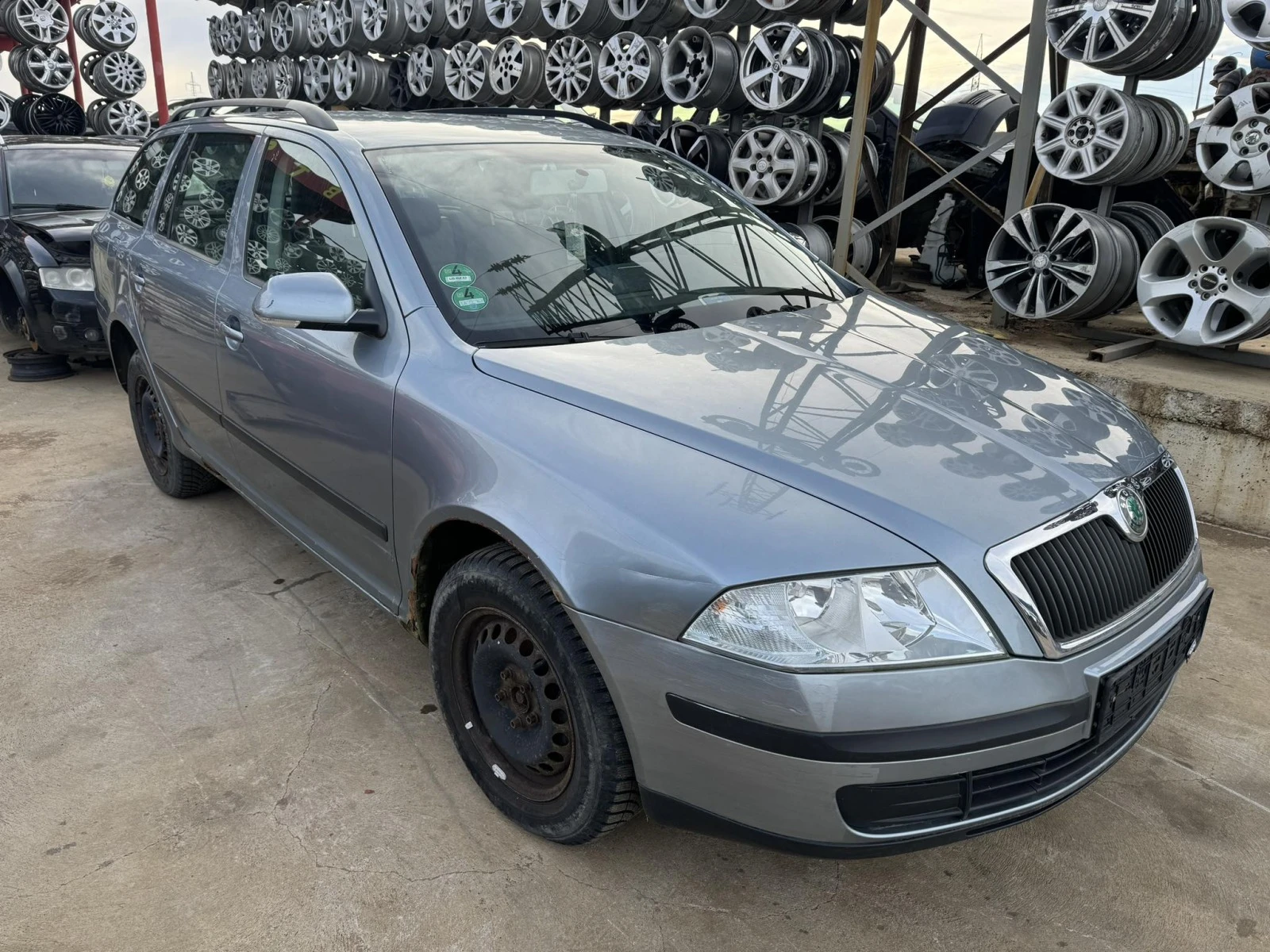 Skoda Octavia 1.9, снимка 1