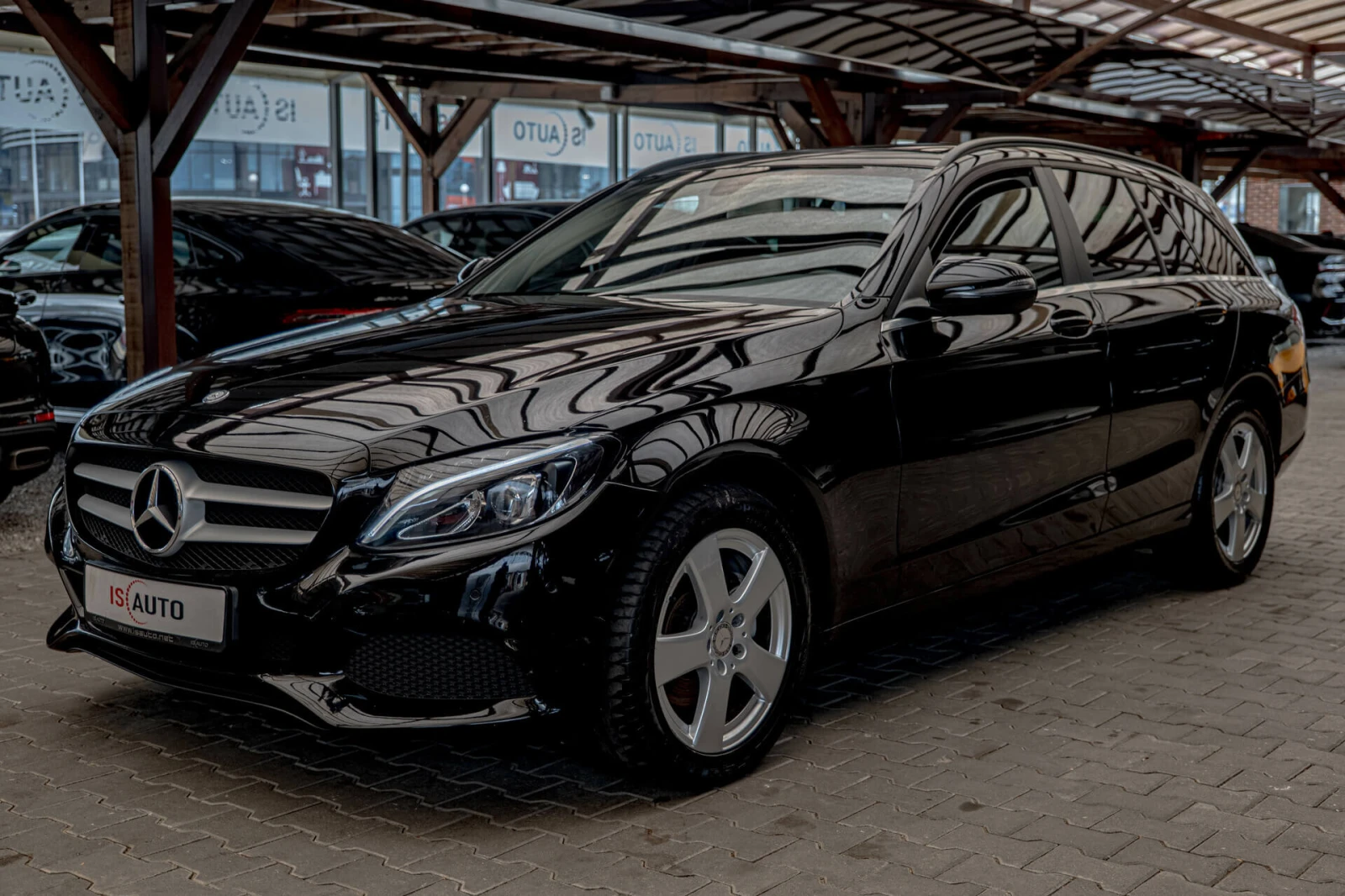 Mercedes-Benz C 220 4MATIC/Панорама/Подгрев/Collision Prevention Assis, снимка 1