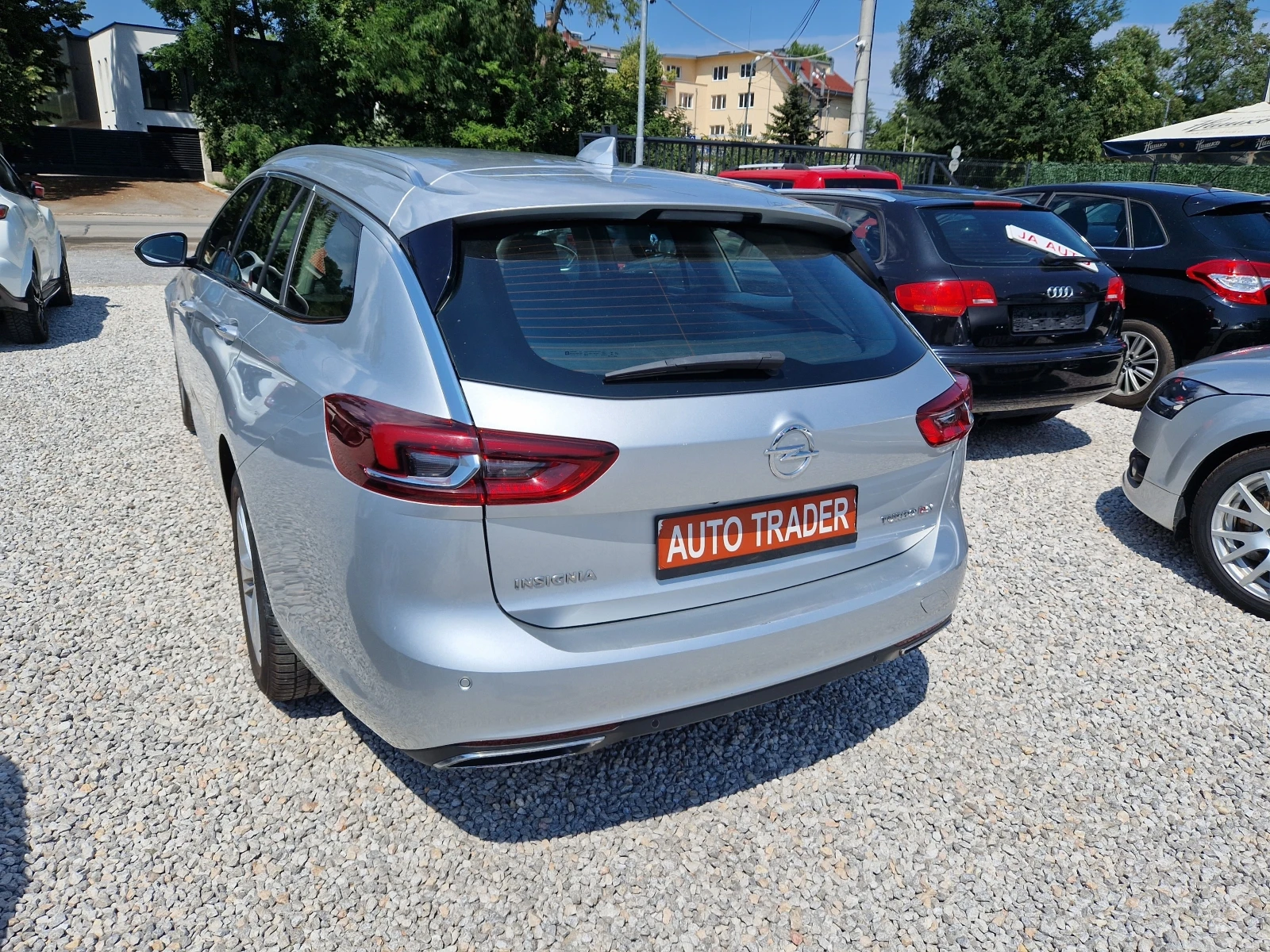 Opel Insignia 2.0CDTI-210кс.4X4 - изображение 8