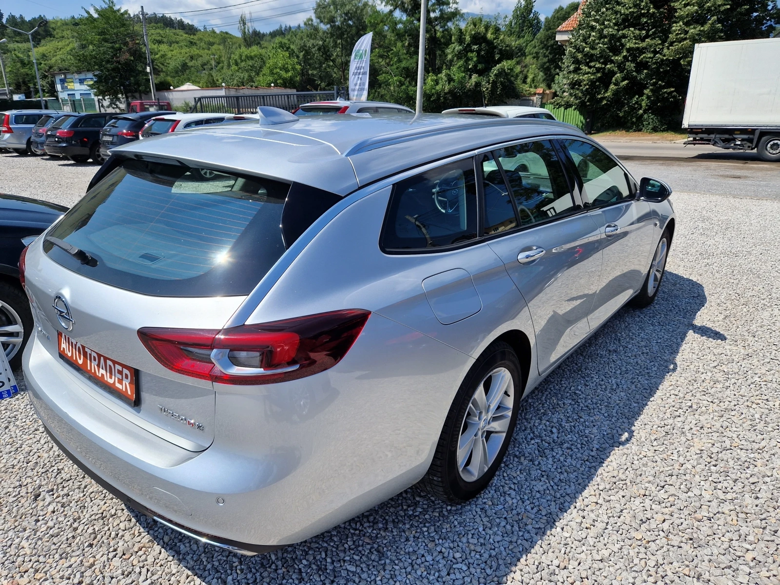 Opel Insignia 2.0CDTI-210кс.4X4 - изображение 5