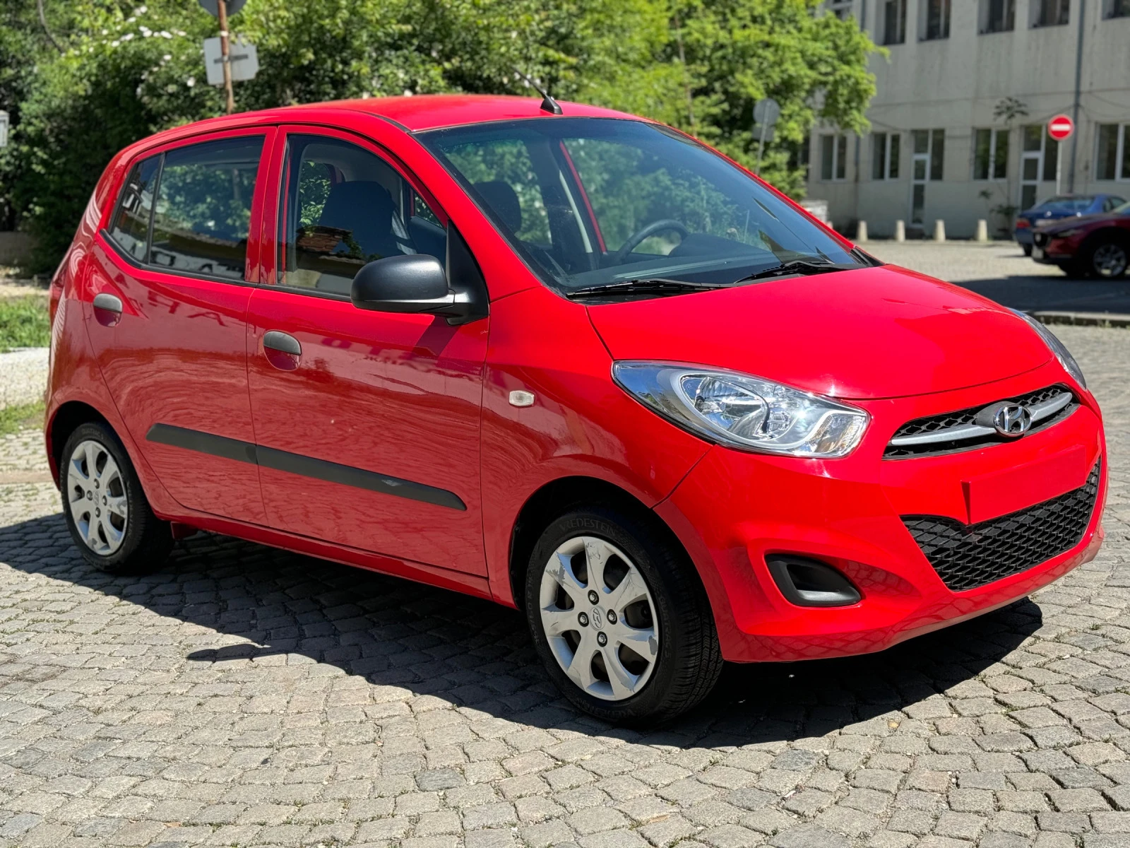 Hyundai I10 Star Edition 1.1 - изображение 3