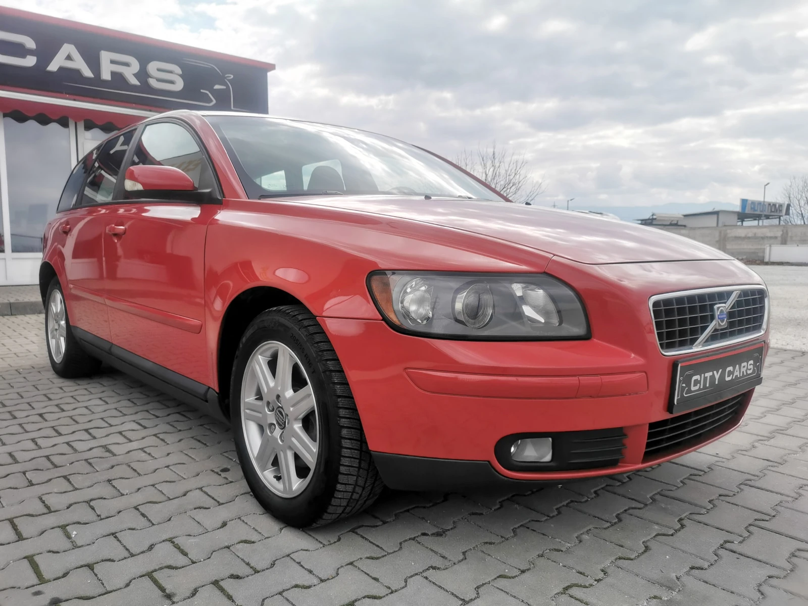 Volvo V50 2.0D - изображение 6