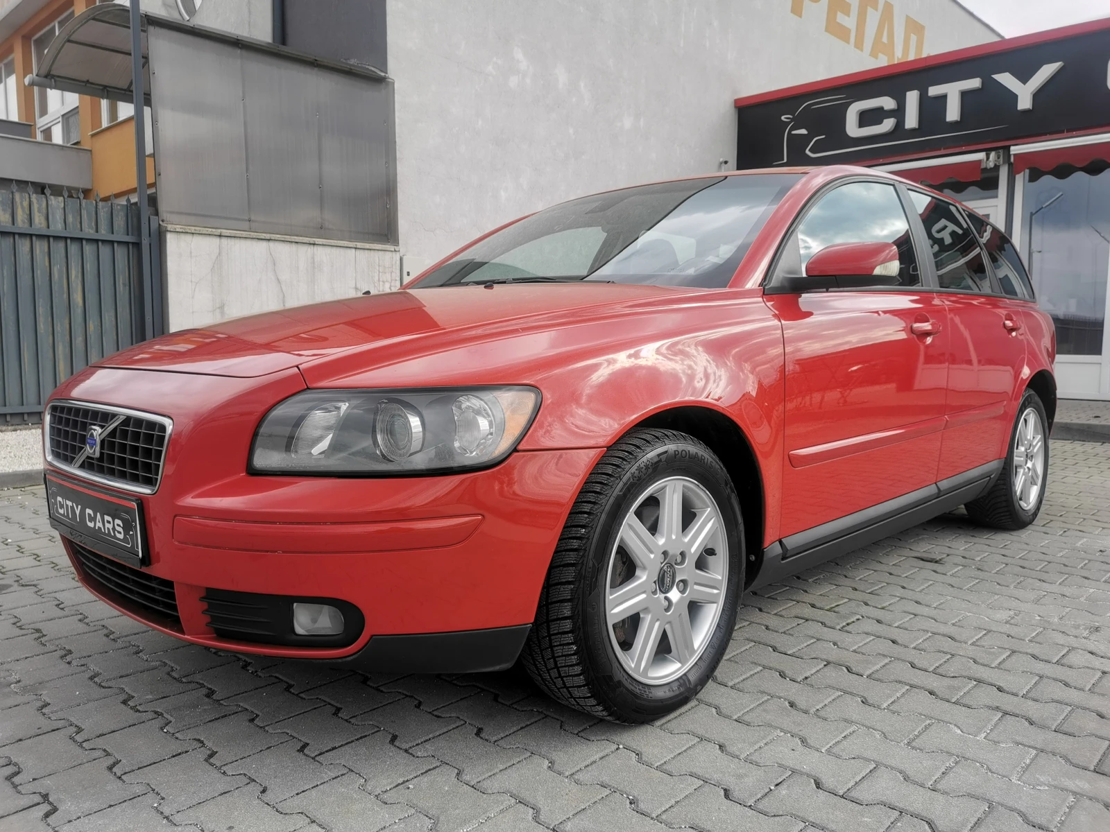 Volvo V50 2.0D - изображение 4