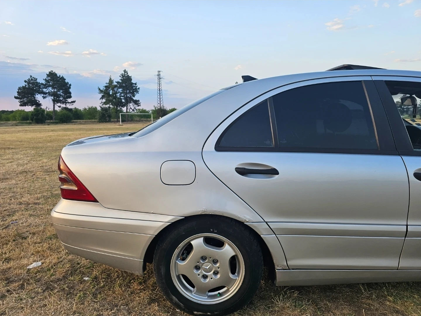 Mercedes-Benz C 200  - изображение 4