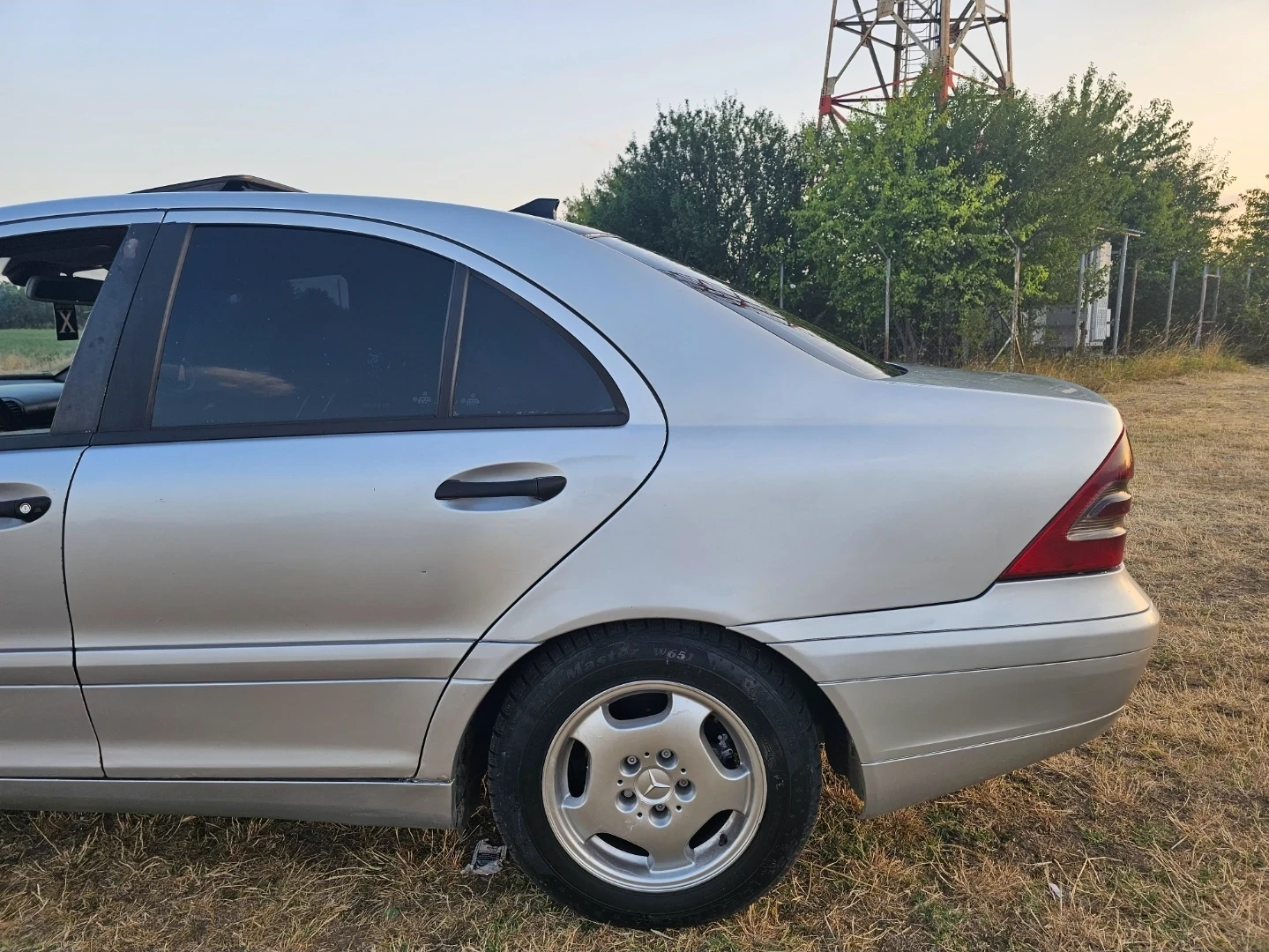 Mercedes-Benz C 200  - изображение 7