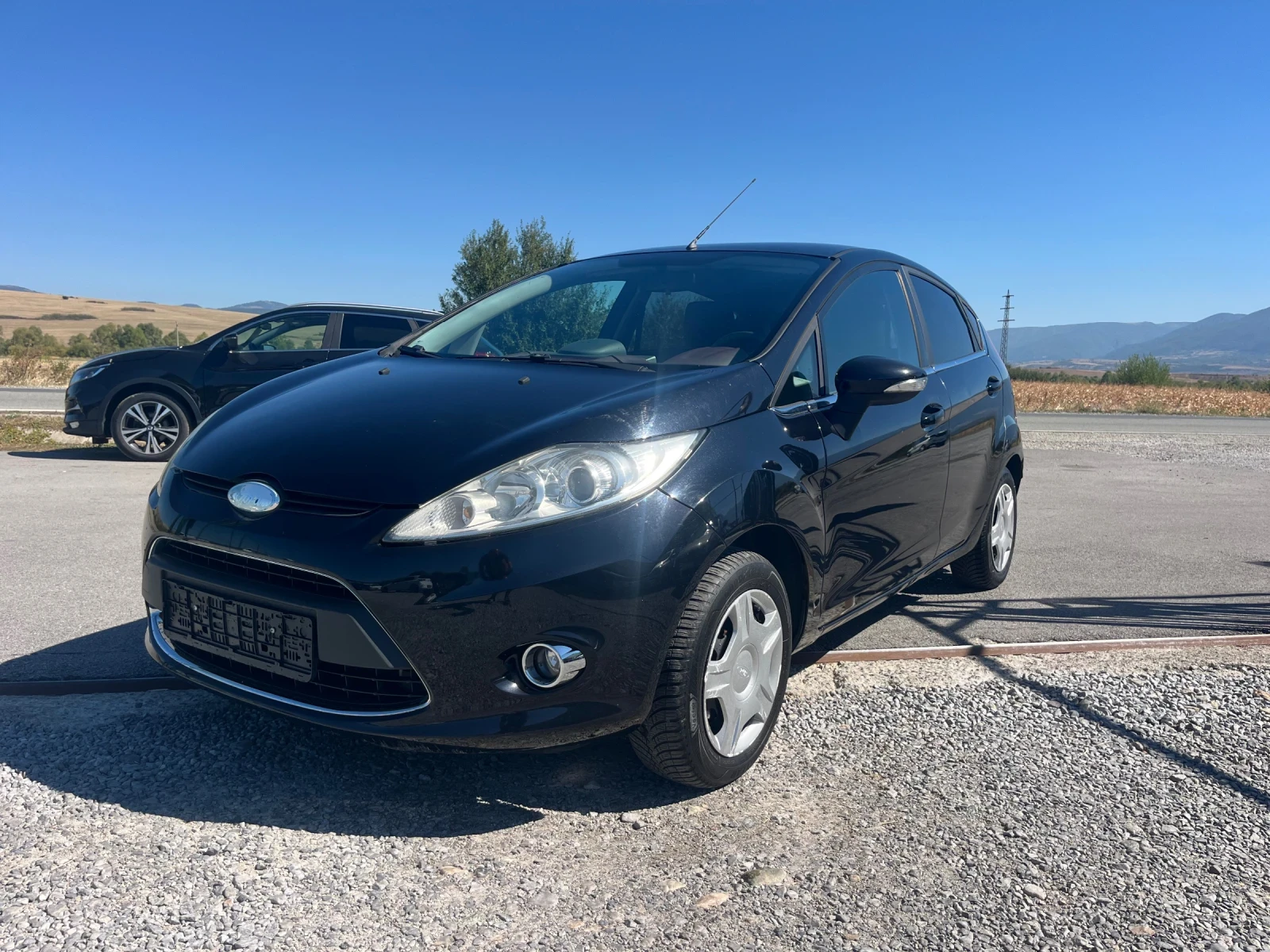 Ford Fiesta Автоматик - изображение 9