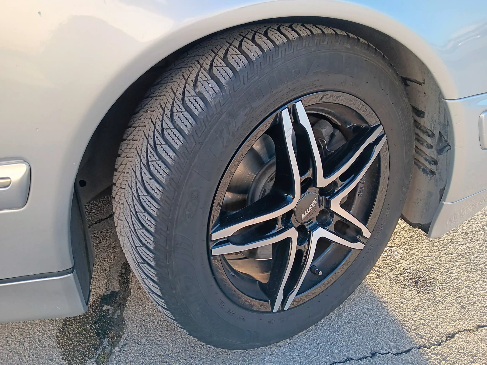 Mercedes-Benz E 320 CDI - изображение 8