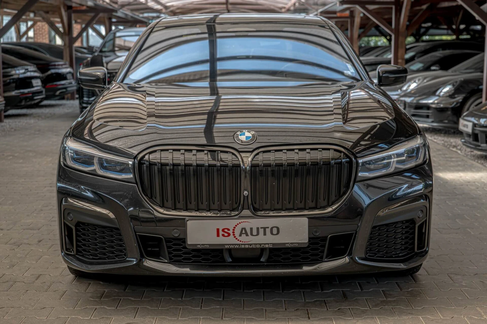 BMW 740 xDrive/M-Pack/Distronic/Laser/Harman Kardon/HuD/Ка