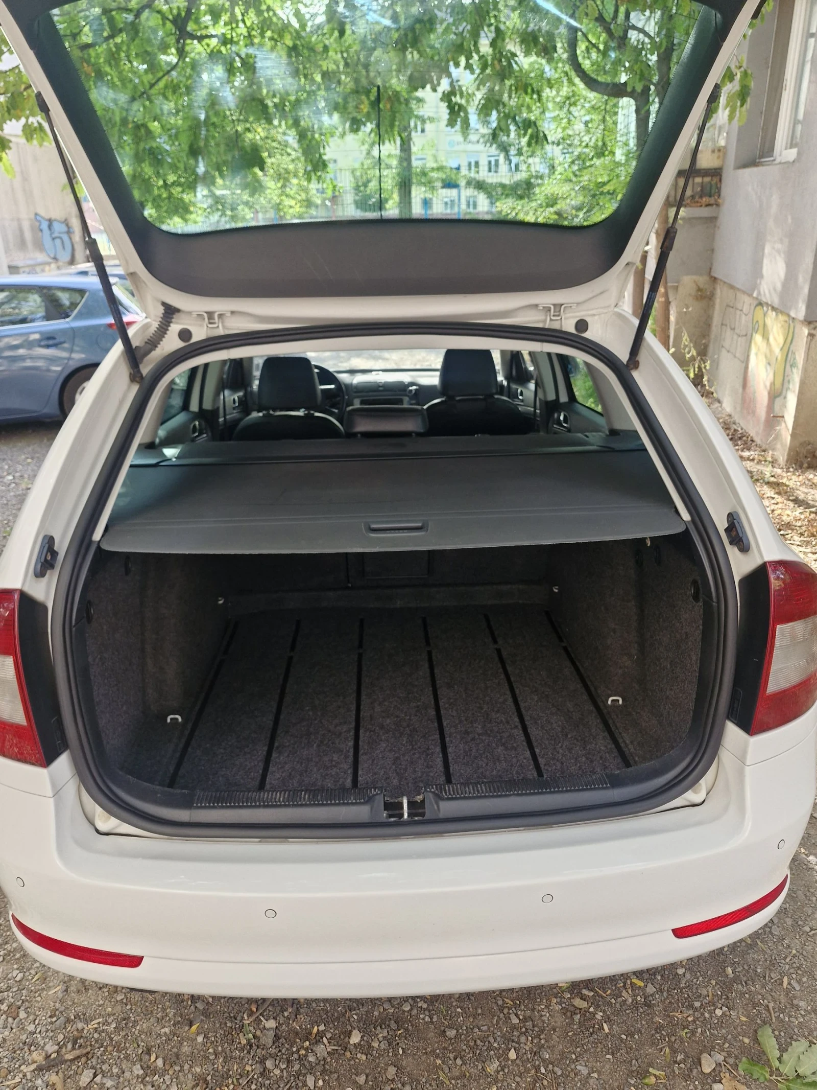 Skoda Octavia, снимка 7 - Автомобили и джипове - 54093457