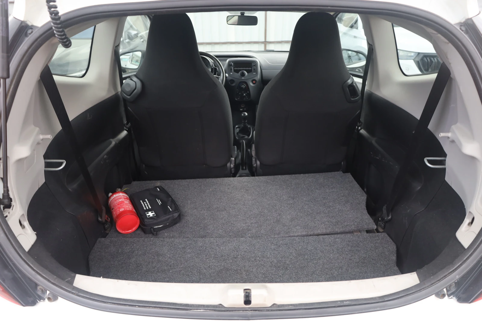 Toyota Aygo 1.0i ������� KLIMA CD MY19 Radio Weiss #iCarbg | Mobile.bg � ����������� 10