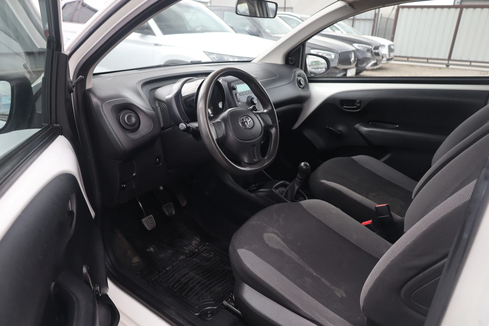 Toyota Aygo 1.0i ������� KLIMA CD MY19 Radio Weiss #iCarbg | Mobile.bg � ����������� 11