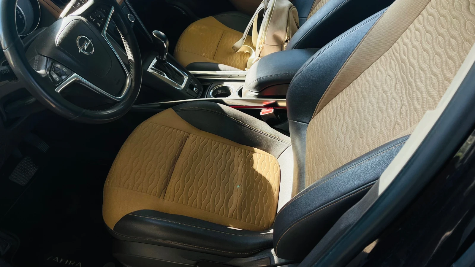 Opel Zafira CDTI 167к.с., снимка 5 - Автомобили и джипове - 54334536