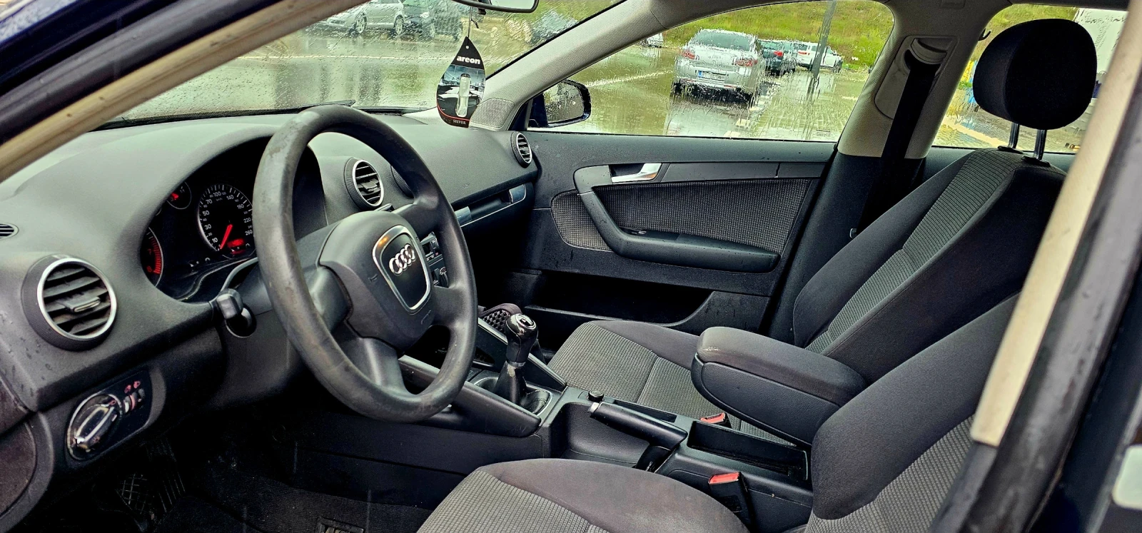 Audi A3 A3 1.6i sportback 4 Врати, снимка 6 - Автомобили и джипове - 54368823
