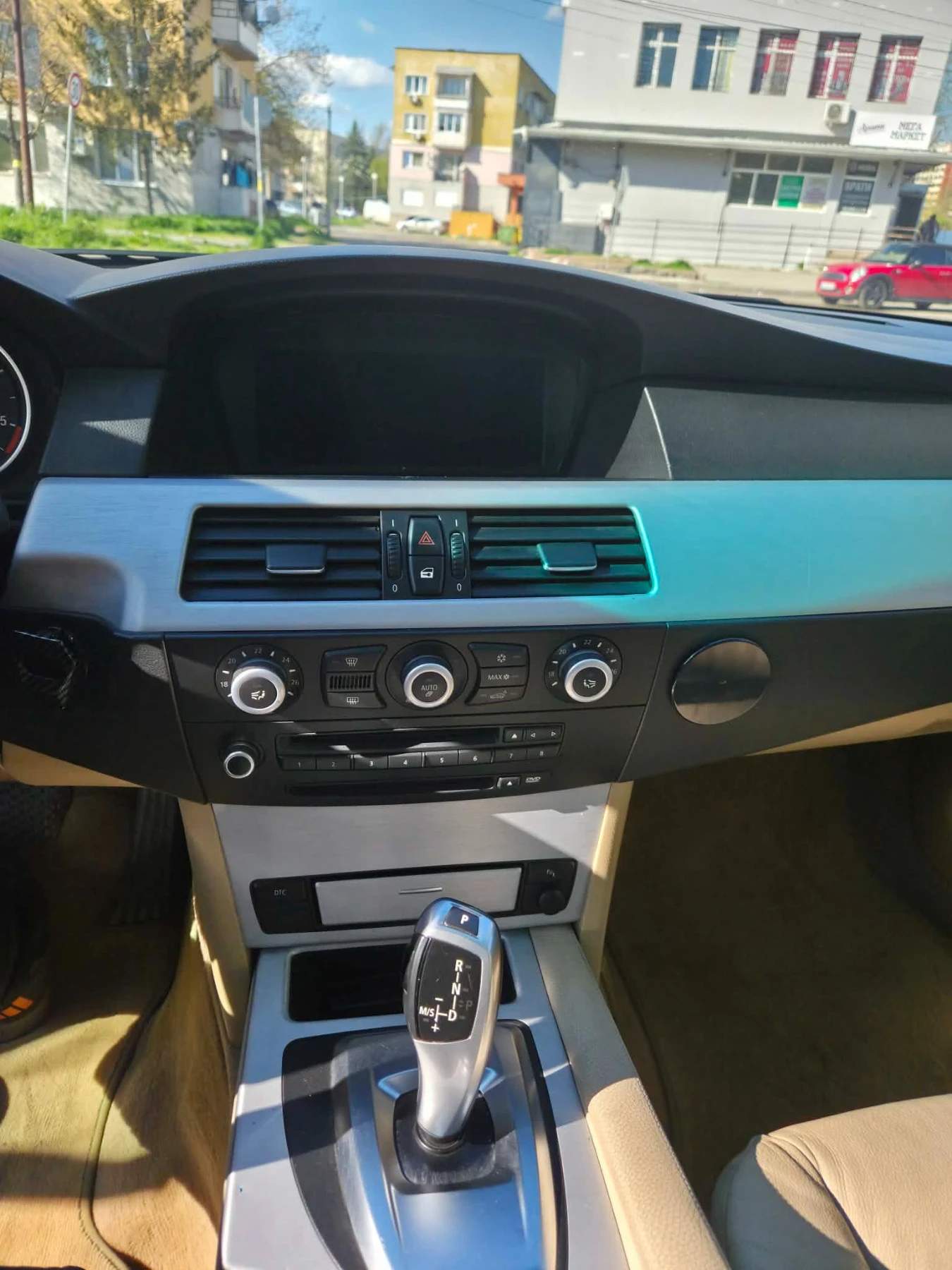 BMW 530, снимка 9 - Автомобили и джипове - 54453599