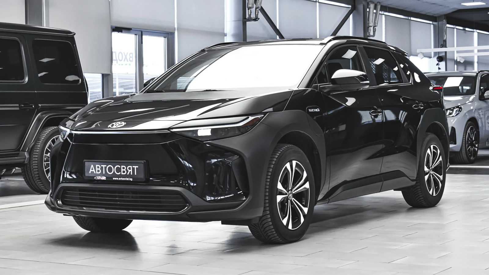 Toyota bZ4X Comfort 71.4 kWh BEV, снимка 4 - Автомобили и джипове - 54577136