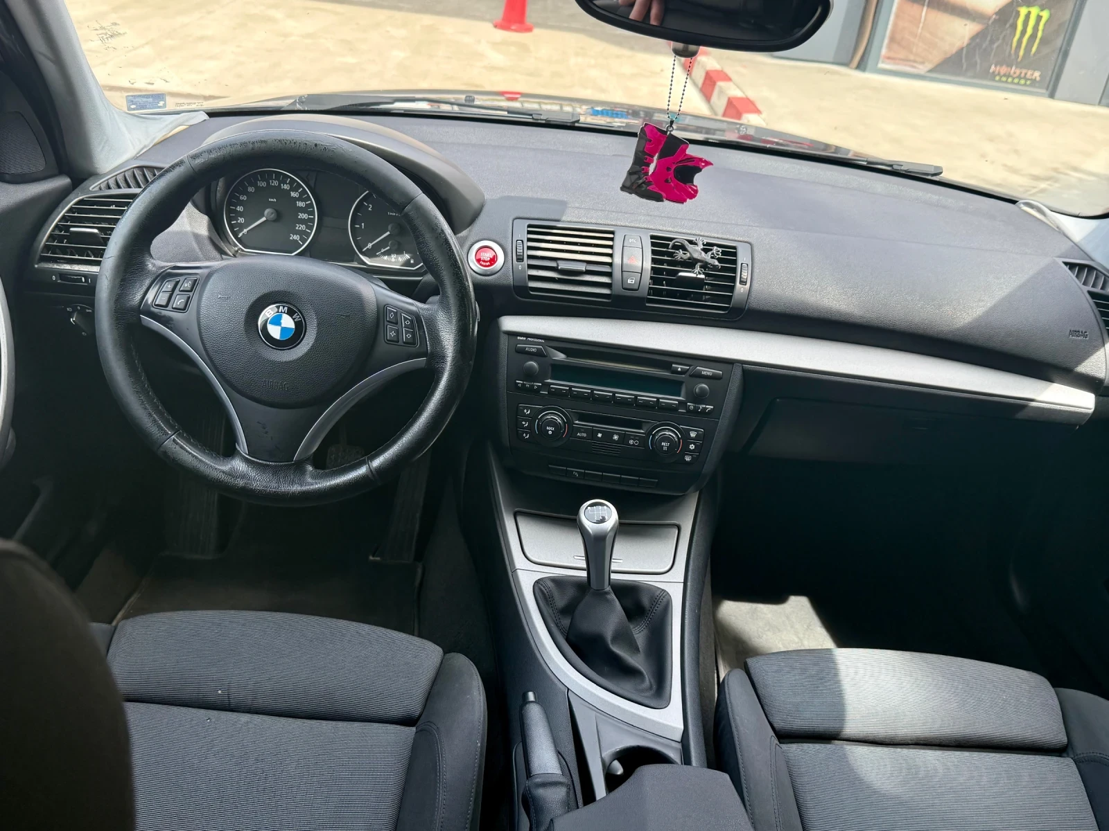BMW 118 i, снимка 6 - Автомобили и джипове - 54608980