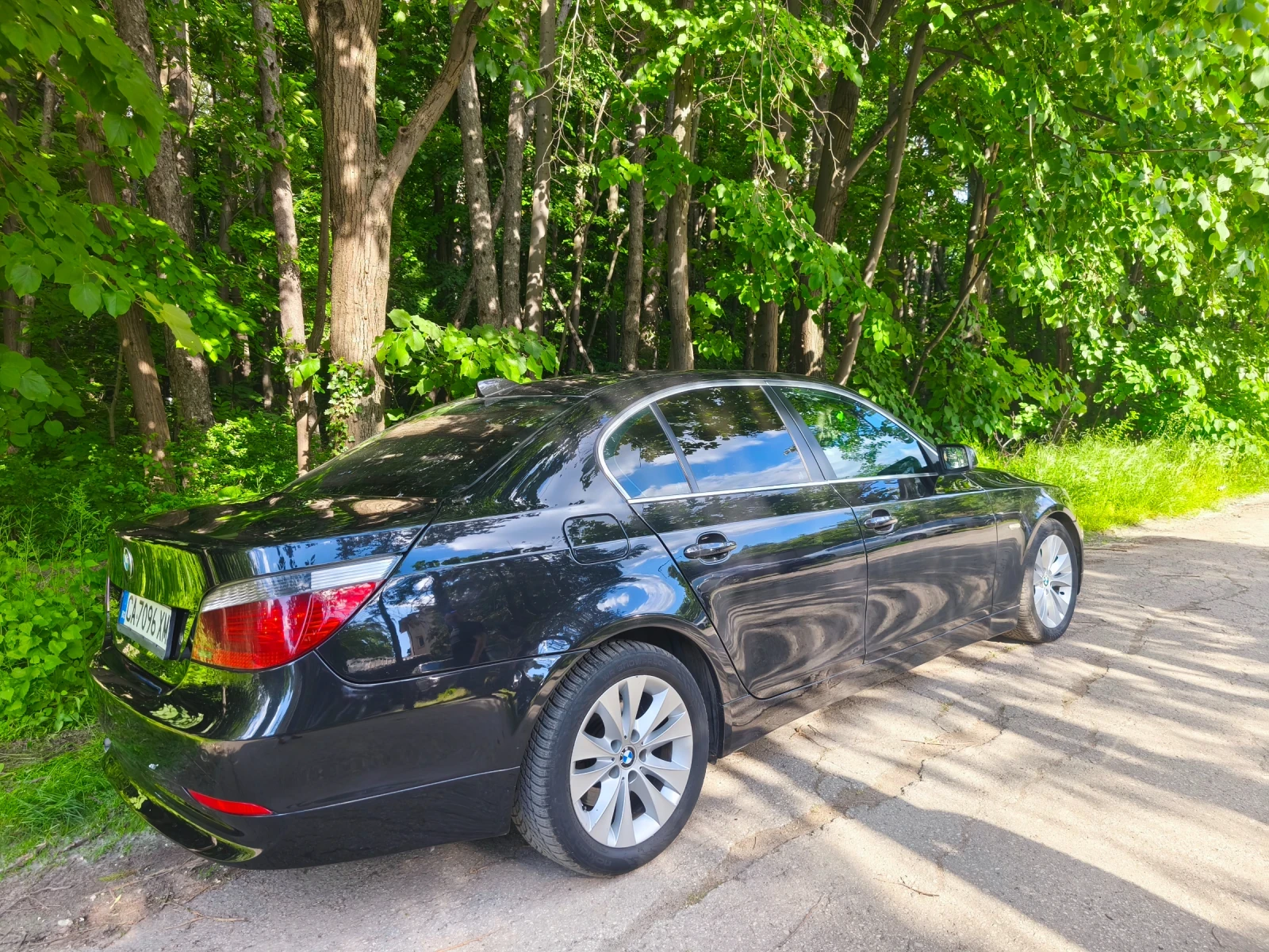 BMW 530 E60, снимка 3 - Автомобили и джипове - 54702898