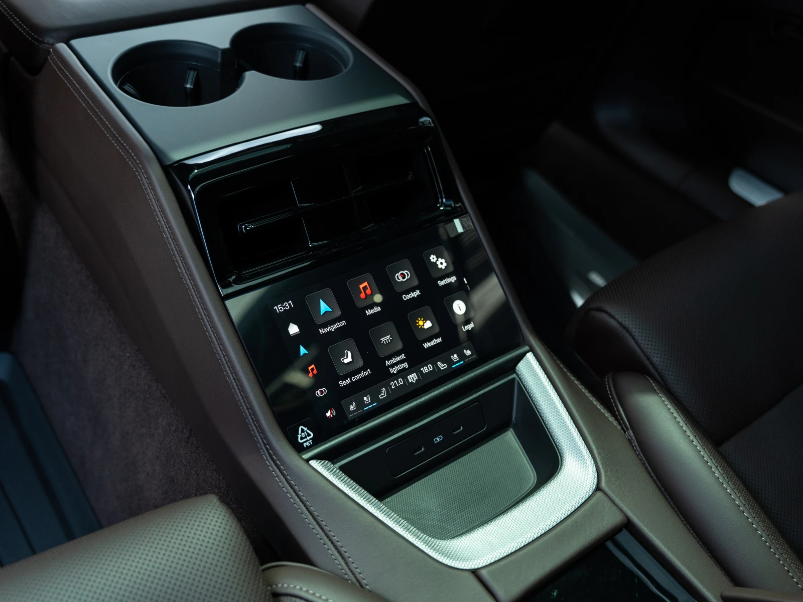 Porsche Panamera 4 E-Hybrid Executive, снимка 17 - Автомобили и джипове - 54823368