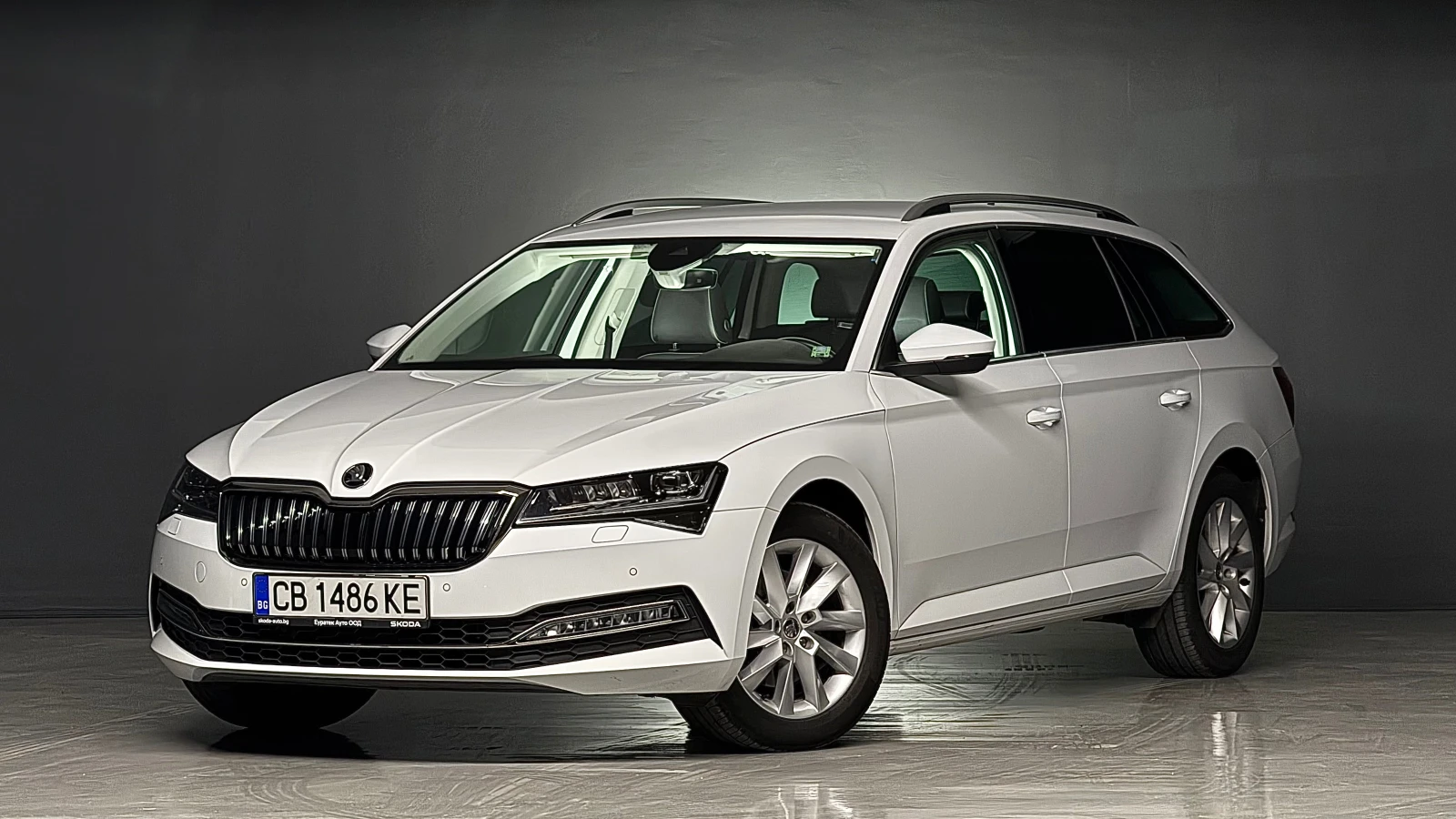 Skoda Superb Skoda Superb Combi 1.5 TSI 150 к.с. | 04/2024 | 58, снимка 2 - Автомобили и джипове - 56129290