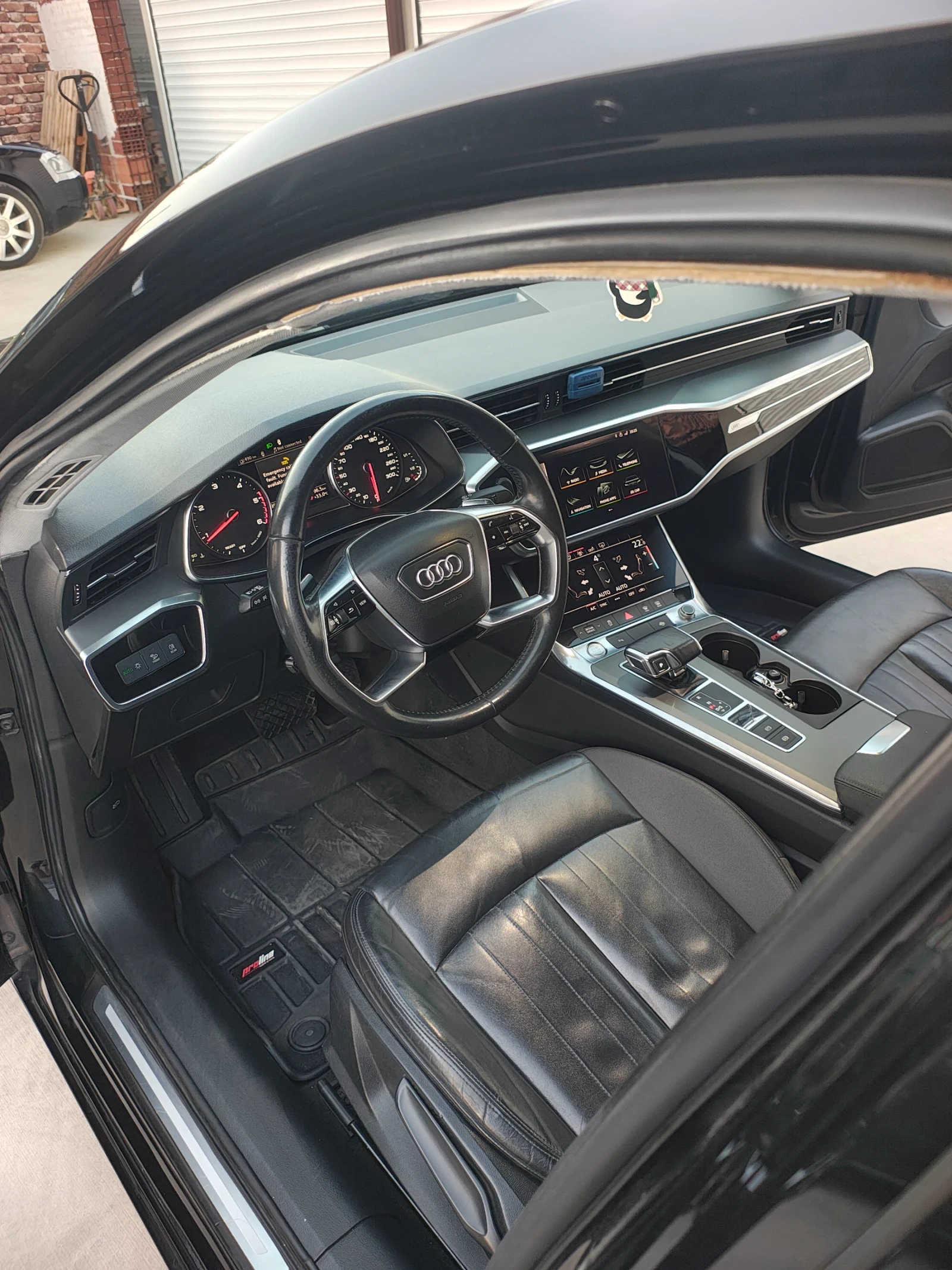 Audi A6 35TDI, снимка 8 - Автомобили и джипове - 55545952