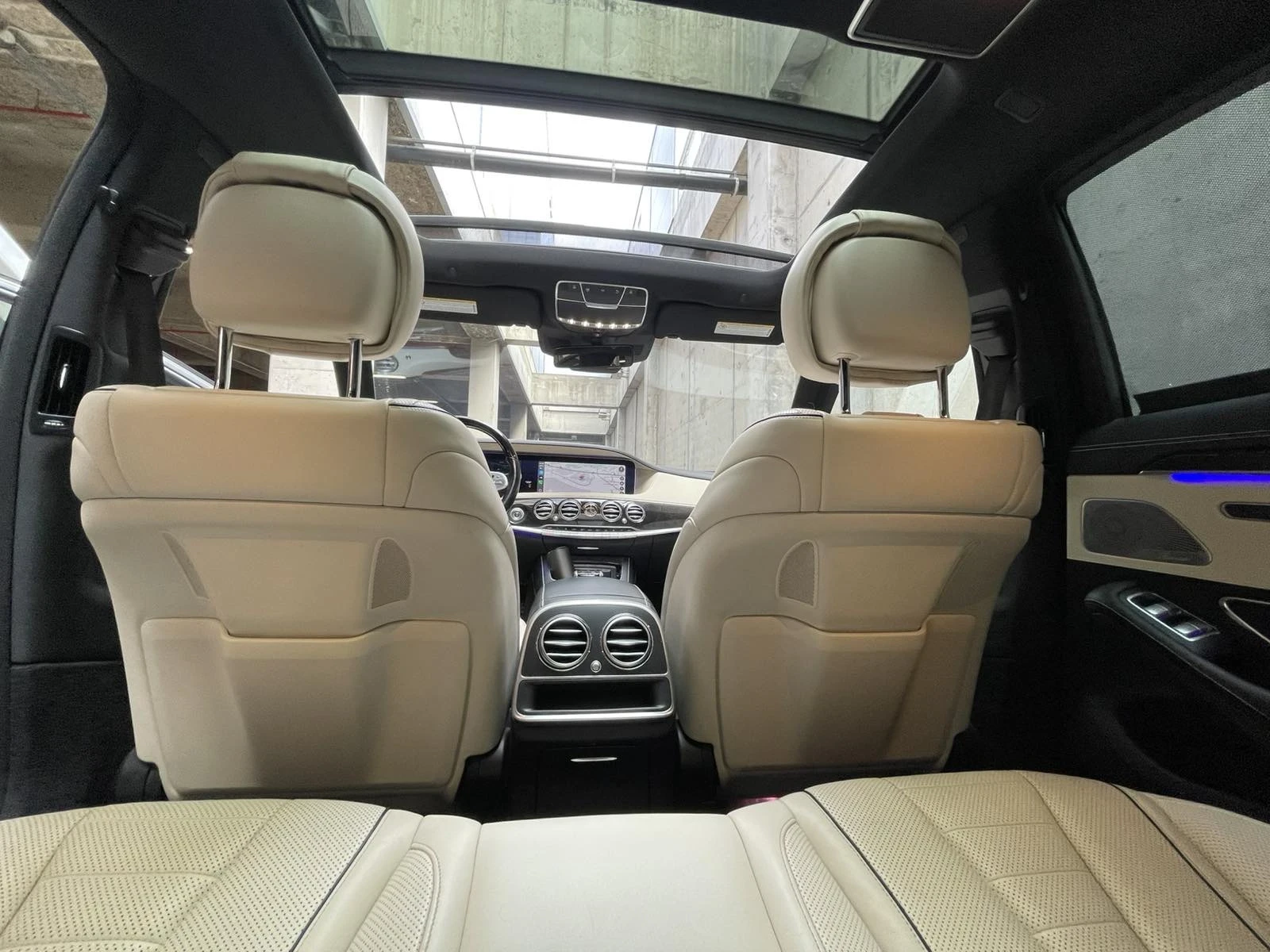 Mercedes-Benz S 560 4x4 Black , снимка 13 - Автомобили и джипове - 55804112
