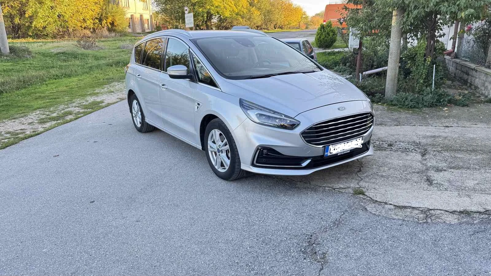 Ford S-Max Ван