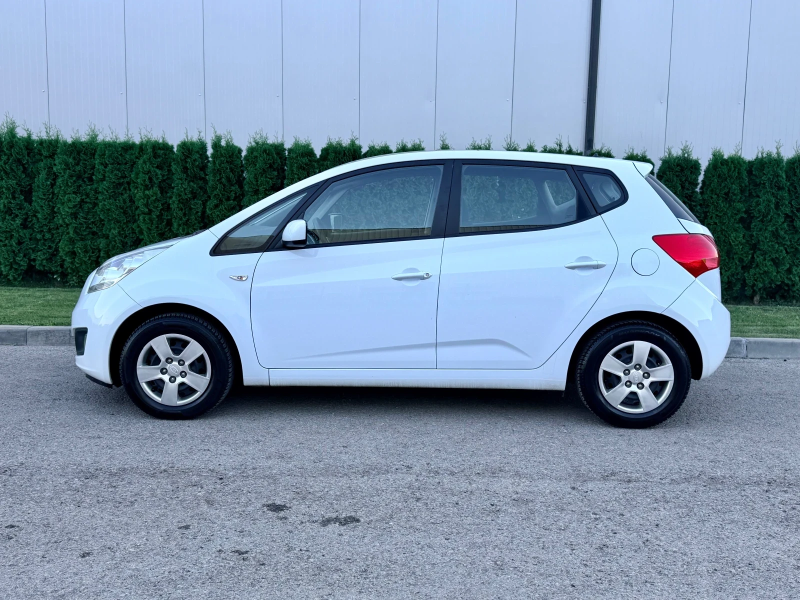 Kia Venga 1.4i | ИТАЛИЯ | ПАНОРАМА | СЕРВИЗНА ИСТОРИЯ, снимка 7 - Автомобили и джипове - 55962019