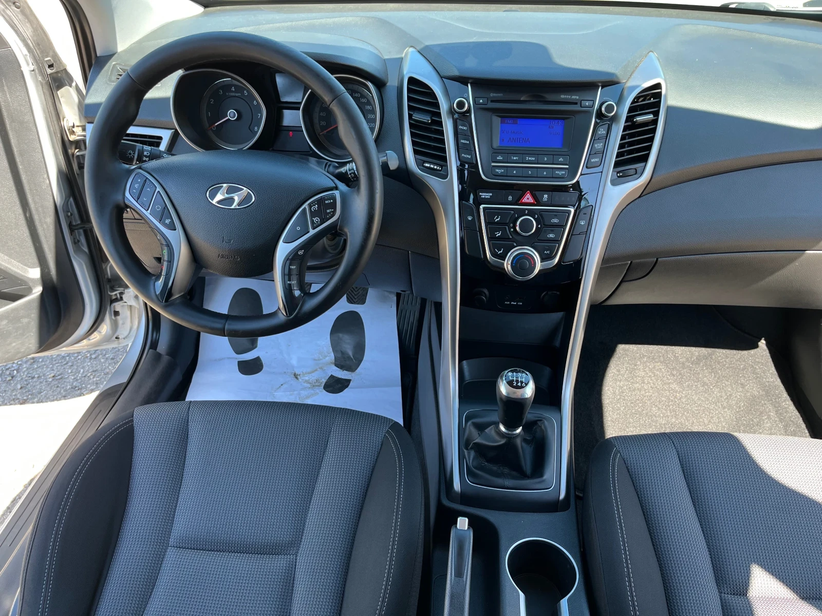 Hyundai I30 1.4 / 16V GT SPORT , снимка 10 - Автомобили и джипове - 55970255