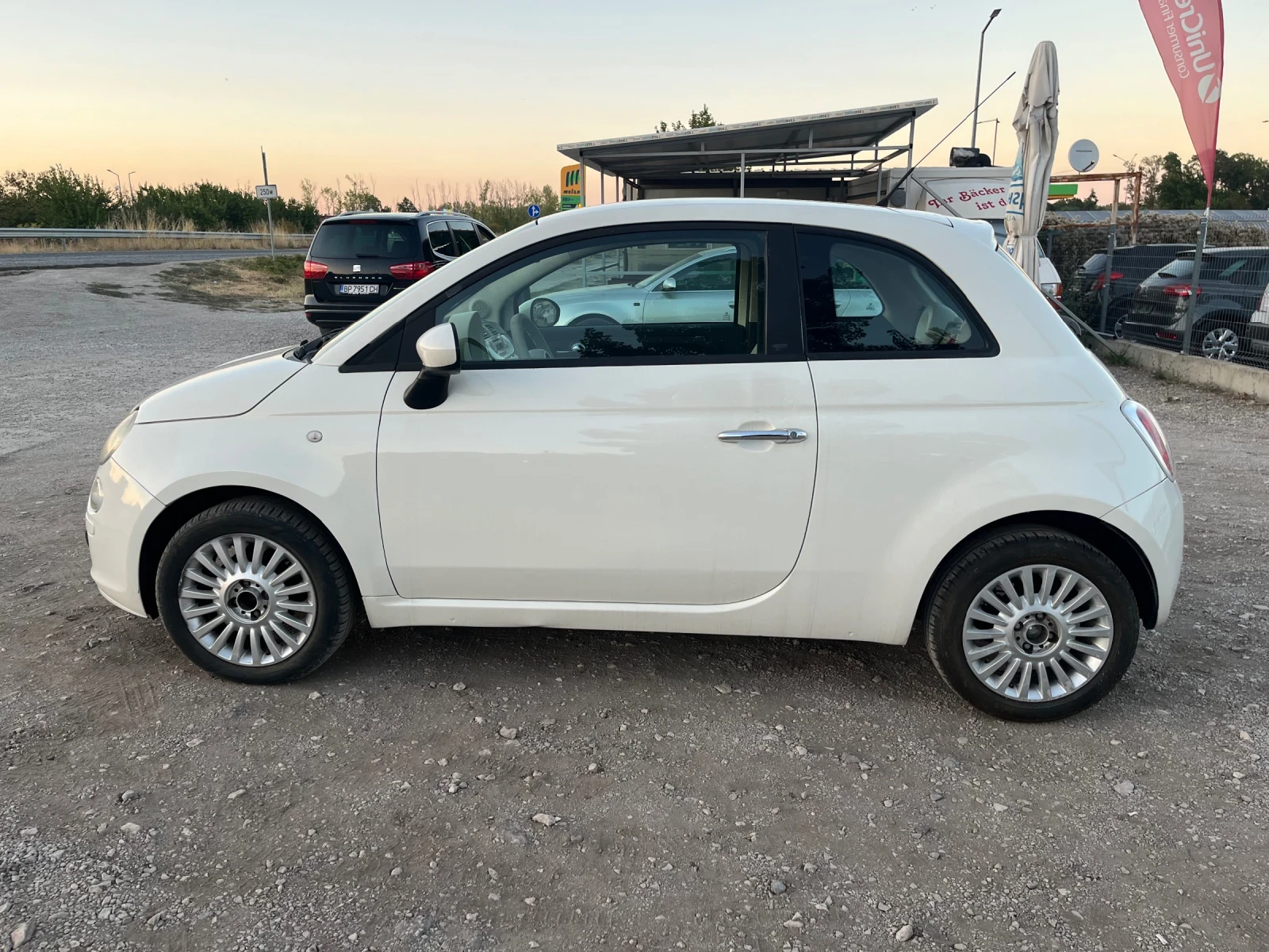 Fiat 500 1.2i-70-ITALIA, снимка 11 - Автомобили и джипове - 56123978