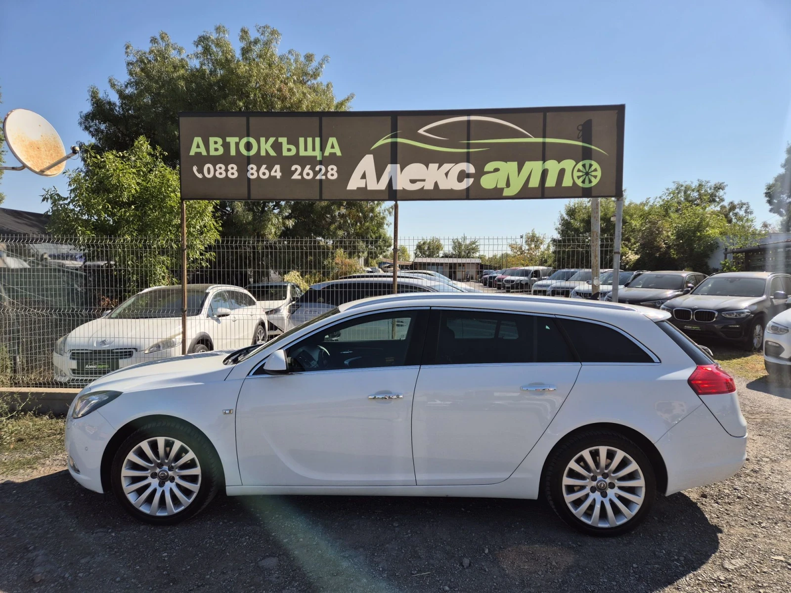 Opel Insignia CDTI//4x4//ШВЕЙЦАРИЯ//АВТОМАТИК, снимка 2 - Автомобили и джипове - 56162360