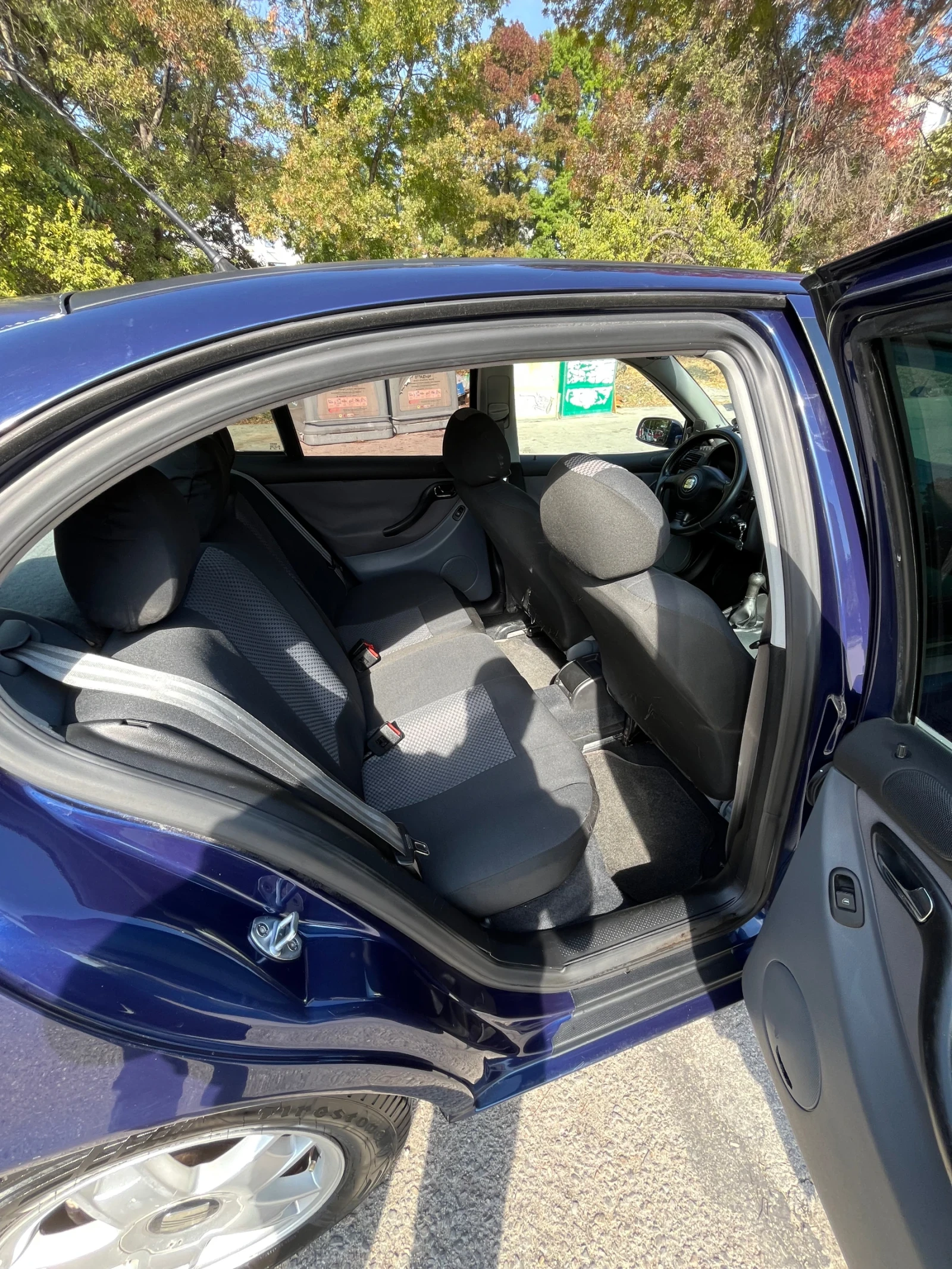 Seat Leon, снимка 14 - Автомобили и джипове - 56465868
