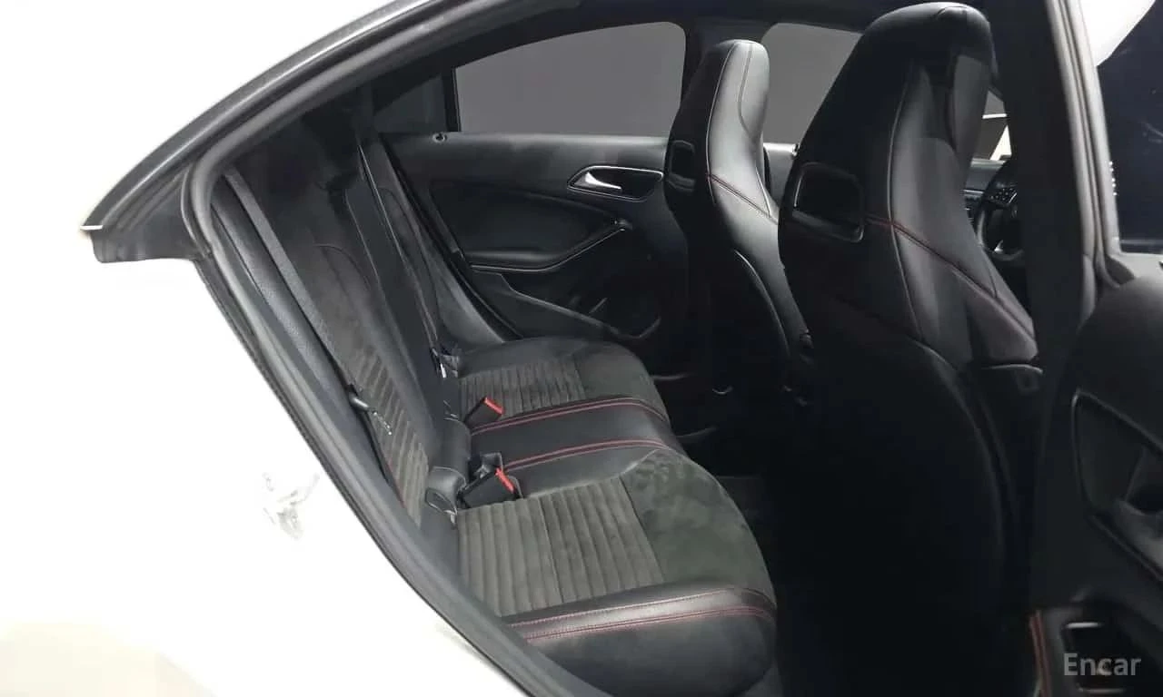 Mercedes-Benz CLA, снимка 11 - Автомобили и джипове - 56689580