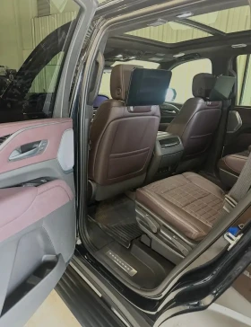 Cadillac Escalade V, снимка 4
