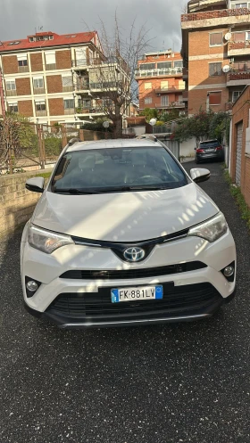 Toyota Rav4 2.5HYBRID, снимка 2