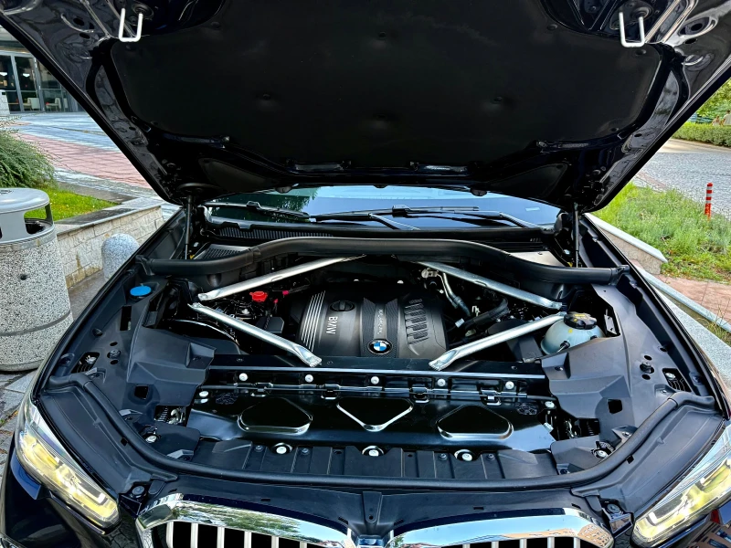 BMW X5 XDrive 3.0d, M-pack, Laser, HUD, H/K, 360* , ACC, снимка 15 - Автомобили и джипове - 52668705