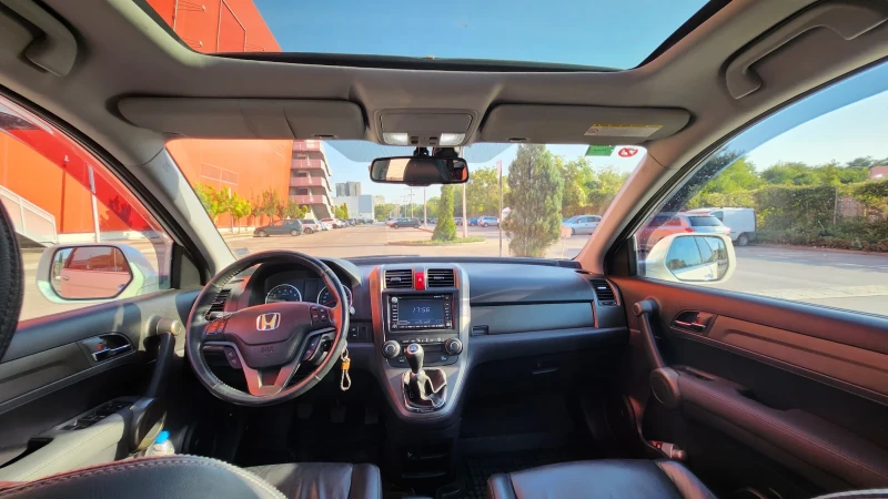 Honda Cr-v SUV Executive, снимка 16 - Автомобили и джипове - 51637224