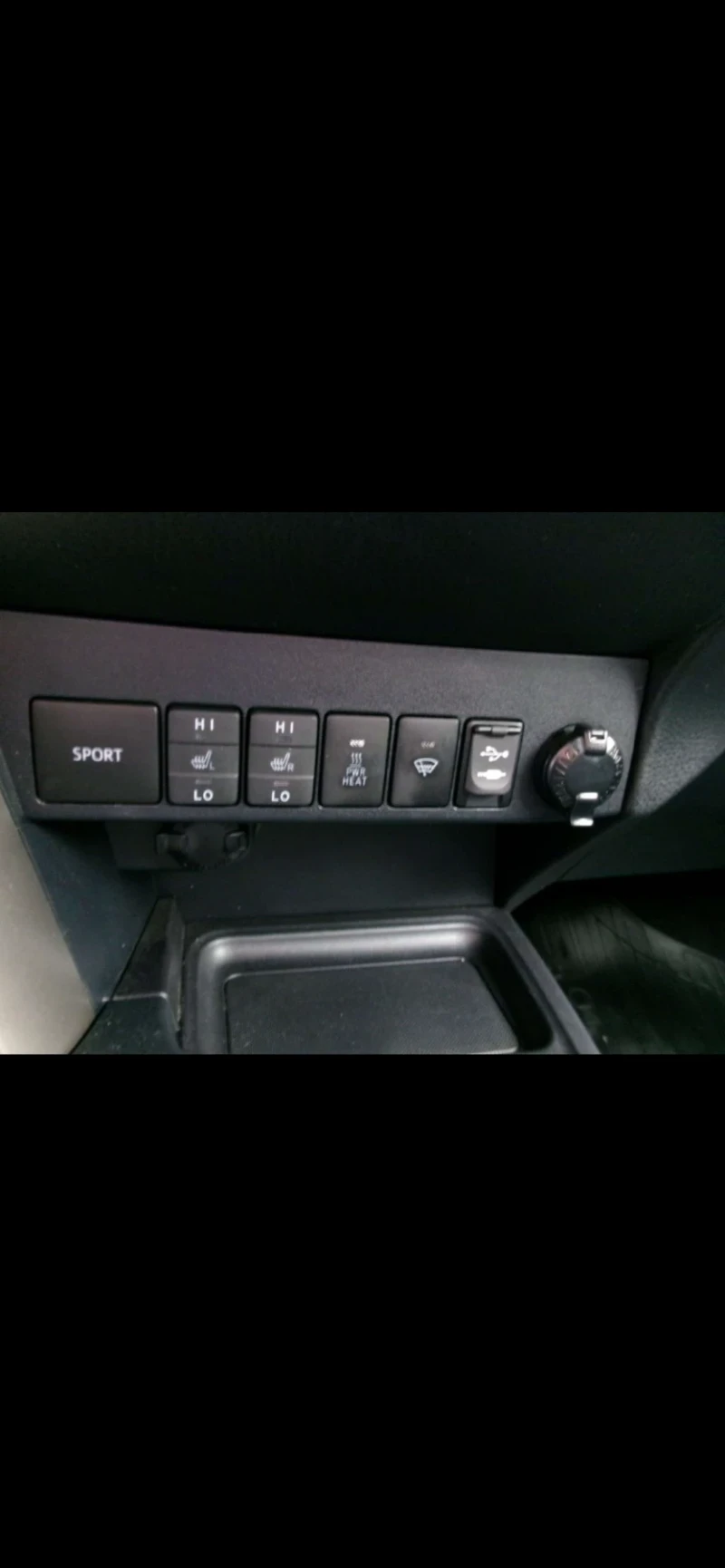 Toyota Rav4, снимка 11 - Автомобили и джипове - 52862089